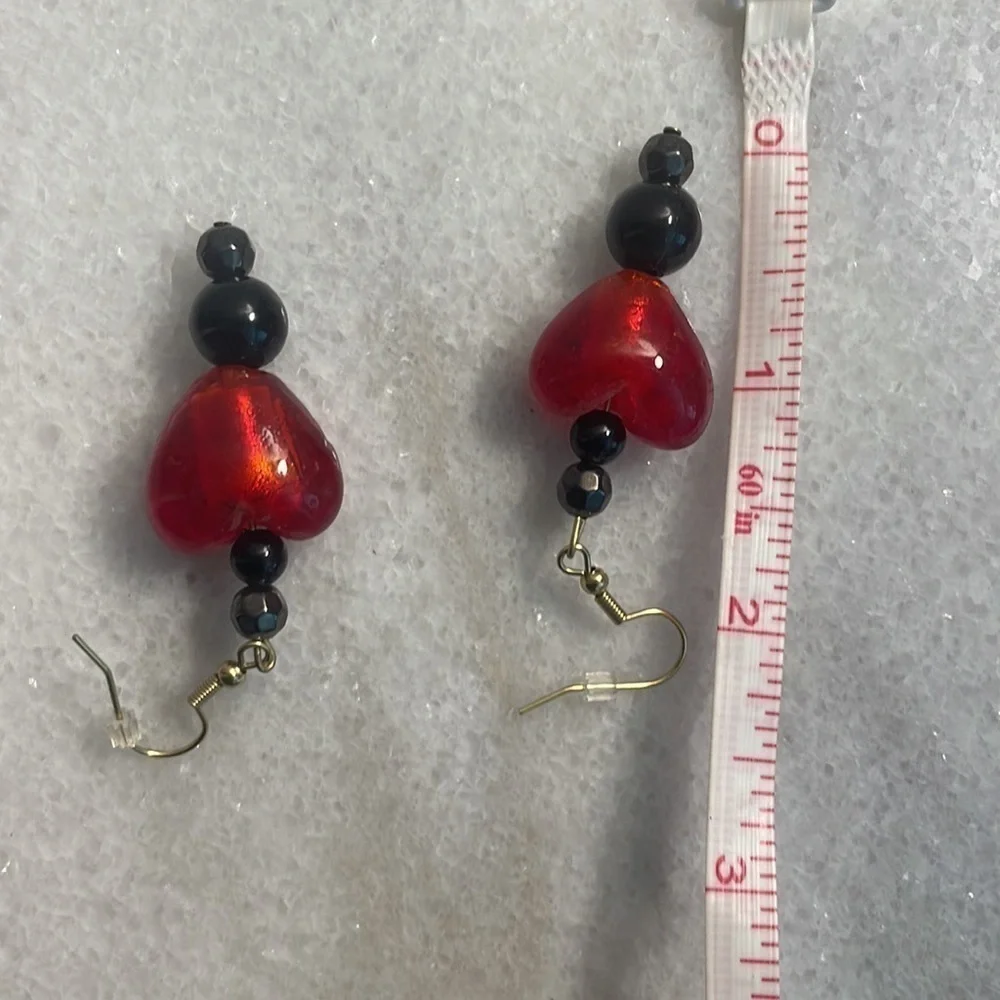 Unbranded Heart earrings Red drop heart Black beads woman’s jewelry New medium
